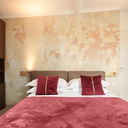 Ortigia Boutique Palace Syracuse ภายนอก รูปภาพ